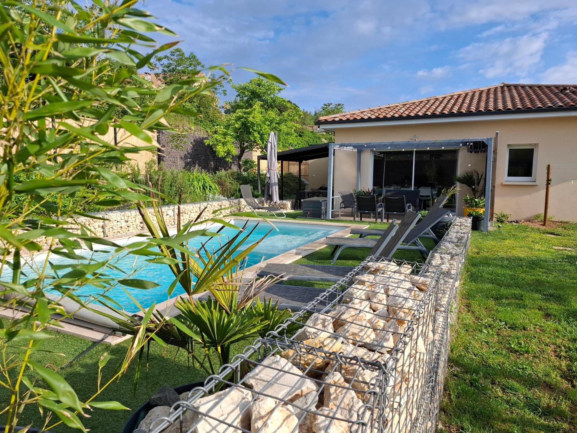 La Villa Des Papillons De Dugradus Aubenas Kültér fotó